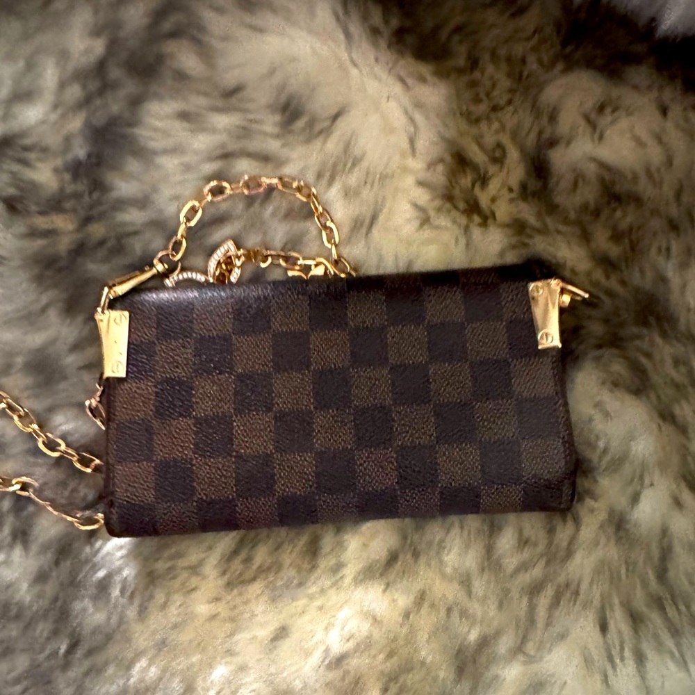 Louis Vuitton international damier wallet Preloved converted Crossbody - Picture 4 of 16